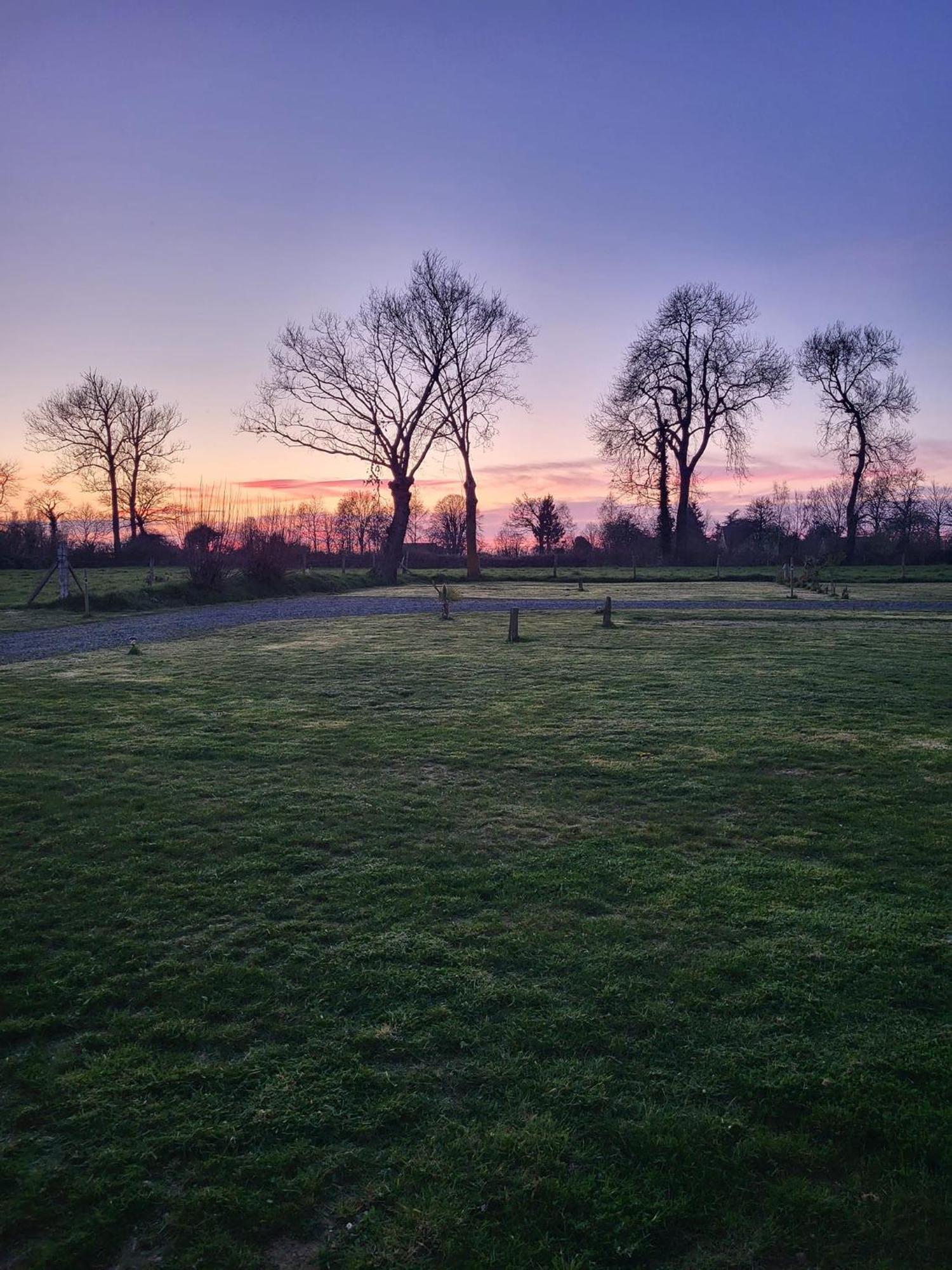 Camping Aire Natuelle D'Agy Exteriér fotografie